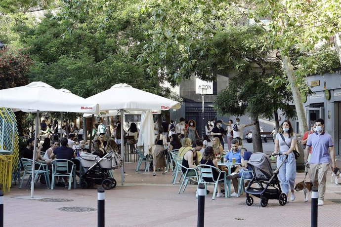 Terrazas en la Plaza de Olavide