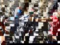 La viuda del agente asesinado en Granada de un tiro pide "justicia" antes del inicio del juicio con jurado popular