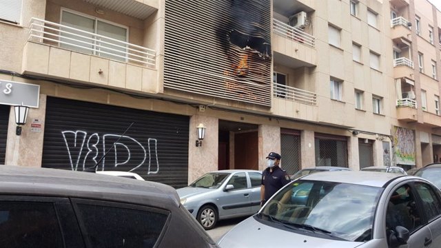 Incendio en un piso de la calle Rodríguez Arias