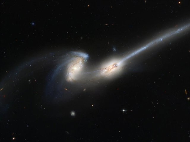 Dos galaxias en fusión