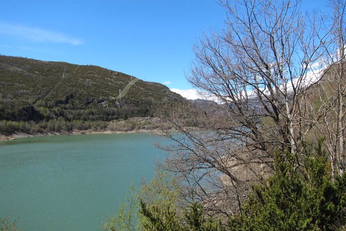 Los embalses de la Cuenca del Ebro se encuentran al 91 por ciento de su capacida