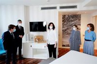 Almeida celebra la reapertura del hotel 'NH Nacional' porque da "esperanza": "Volveremos a ser lo que fuimos"