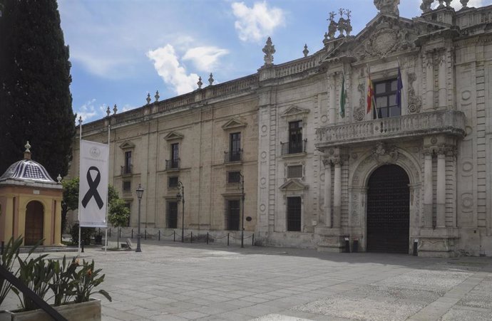 La fachada del Rectorado de la Universidad de Sevilla