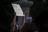 El fiscal de Minesota estudia procesar a los otros tres agentes presentes cuando murió George Floyd