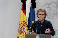 Simón dice que Madrid, Cataluña y CyL tendrán que asumir su responsabilidad para controlar los riesgos en fase 3