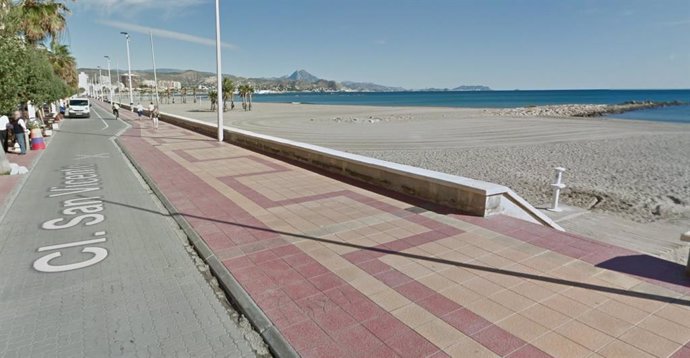 Platja carrer la Mar, en El Campello.