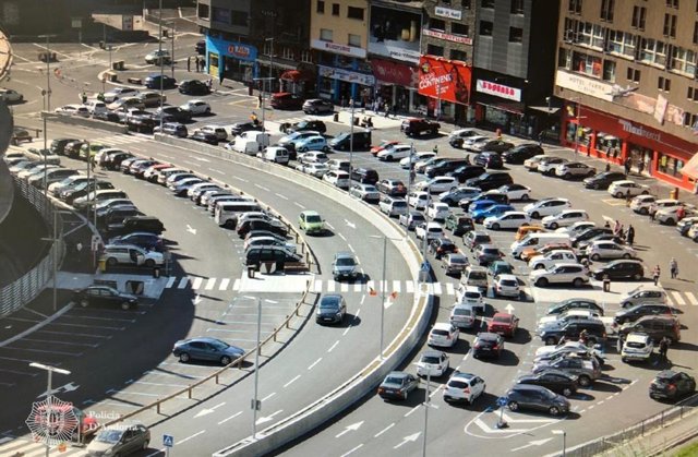 Se han registrado algunas colas de vehículos tanto en la frontera como en el núcleo urbano del Pas de la Casa, en Andorra.