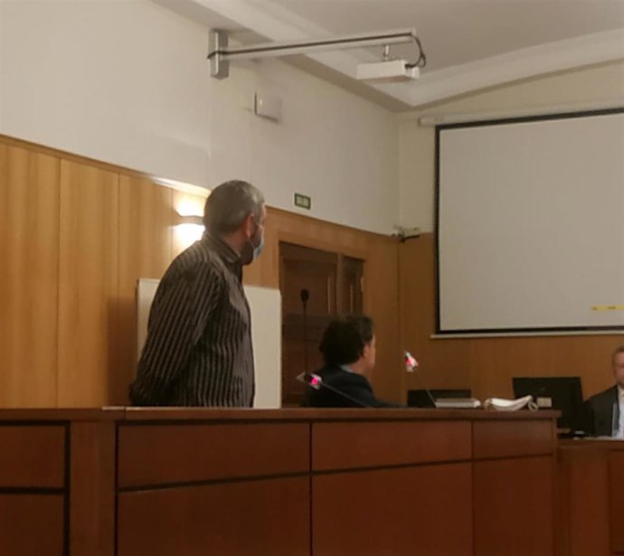 El presunto pedófilo, durante su declaración en el juicio.