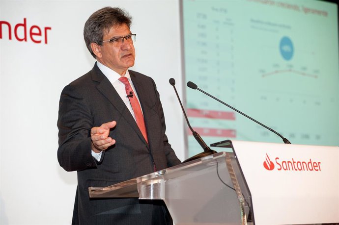 El consejero delegado de Banco Santander, José Antonio Álvarez, durante la presentación de resultados del primer trimestre de 2020.