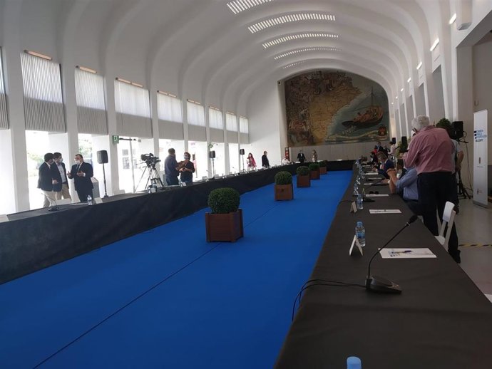 Constitución de la Comisión de Recuperación de Alicante.