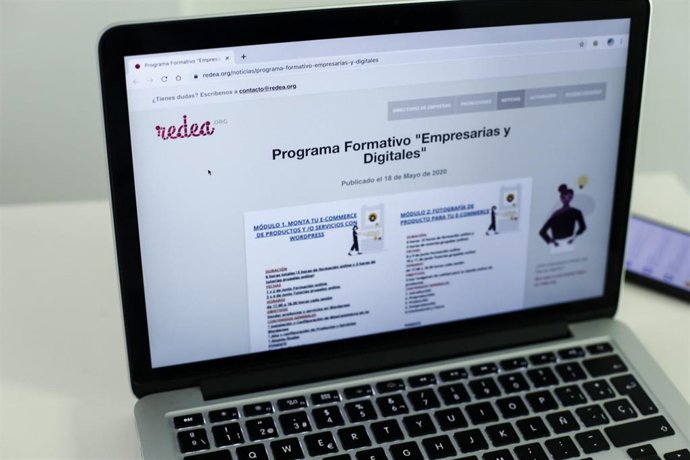 Curso 'Empresarias y digitales'