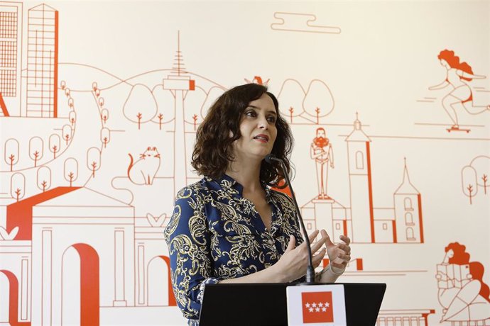 La presidenta de la Comunidad de Madrid, Isabel Díaz Ayuso, durante su intervención en la reapertura del Centro de Turismo 