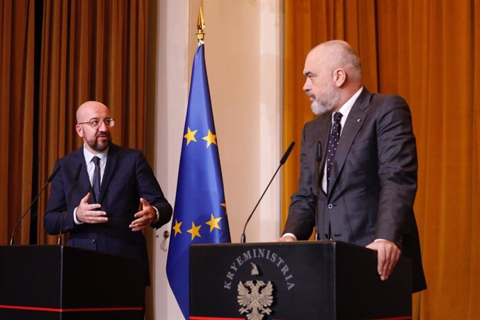 El presidente delt Consejo Europeo, Charles Michel, y el primer minstro de Albania, Edi Rama