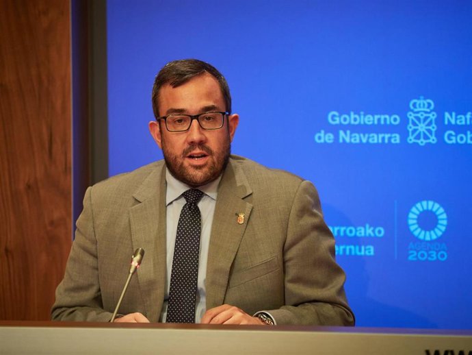 El vicepresidente primero y portavoz del Gobierno de Navarra, Javier Remírez, durante la rueda de prensa del Gobierno de Navarra donde ha asegurado que considera "incoherente" que Navarra Suma presente propuestas concretas con gasto al Plan Reactivar Na