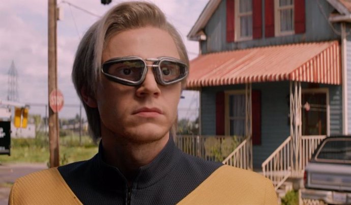 Evan Peters es Quicksilver en X-Men