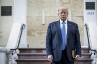 Trump se describe como el presidente que más ha hecho por los negros, con la "posible excepción" de Lincoln