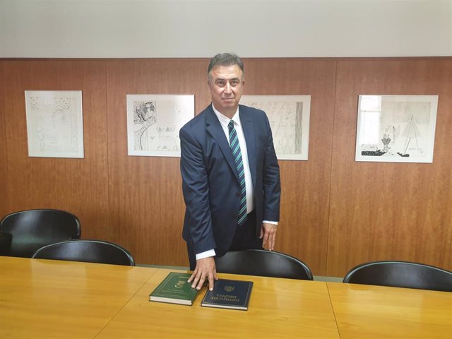 El nuevo secretario general de la Cámara de Cuentas de Andalucía, Manuel Aguilar Illescas, este miércoles durante su toma de posesión. 