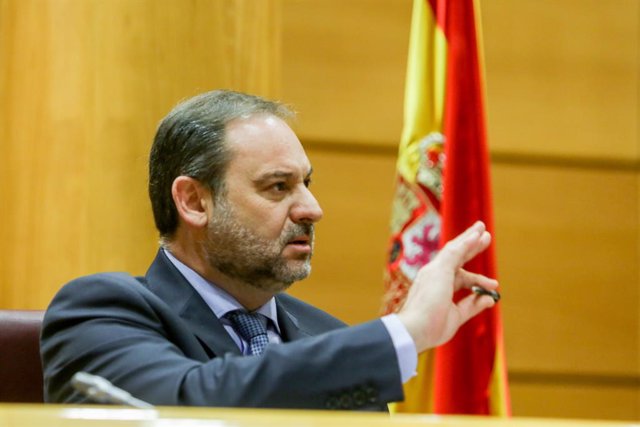 El ministre de Transports, Mobilitat i Agenda Urbana, José Luis Ábalos, al Senat en comissió del seu departament, Madrid (Espanya), 3 de juny del 2020.