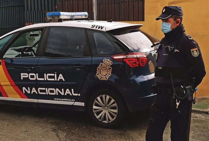 Agente Policía Nacional en Málaga