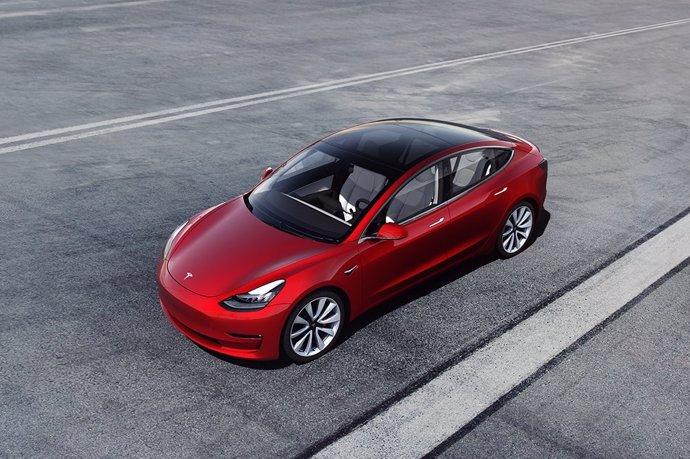 Tesla Model 3, el modelo más vendido en mayo en Reino Unido. 