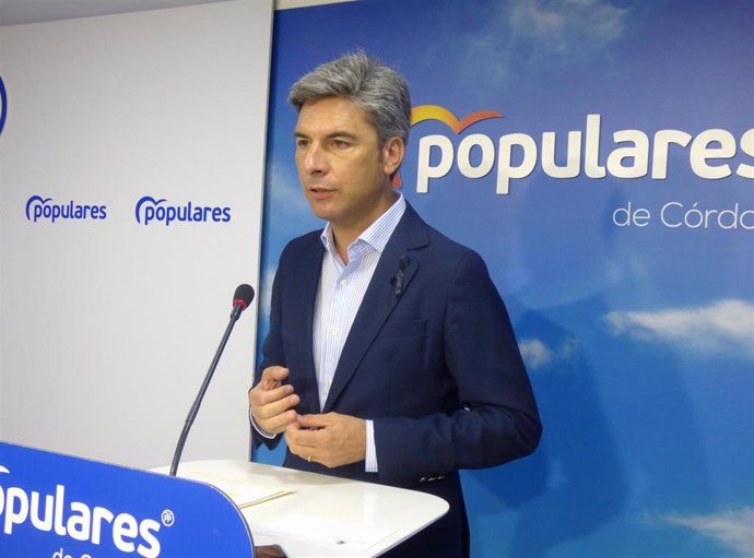 El diputado nacional del PP por Córdoba Andrés Lorite, en la rueda de prensa.
