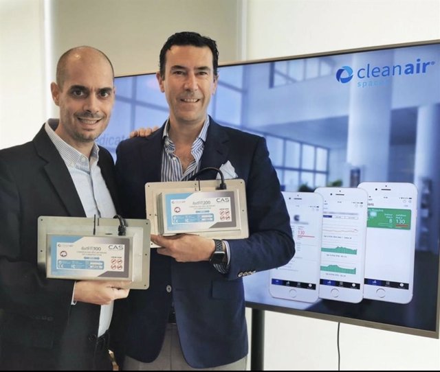 Miguel Angel Garat y Pablo Fernandez, dos emprendedores españoles afincados en Shanghai, que han creado la tecnología de purificación del are DuctFIT.