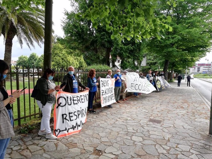 Colectivos reclaman ante Medio Ambiente el cierre del vertedero de Grixoa-Miramontes