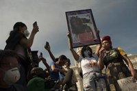 Minesota pide a todos los manifestantes por la muerte de Floyd que se hagan la prueba del coronavirus