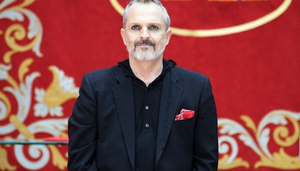 Miguel Bosé afirma que el coronavirus es "la gran mentira de los gobiernos, el de España incluido"