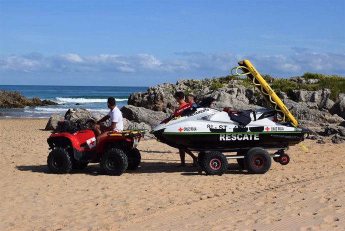 Servicio de Salvamento y Socorrismo de Cruz Roja. Archivo