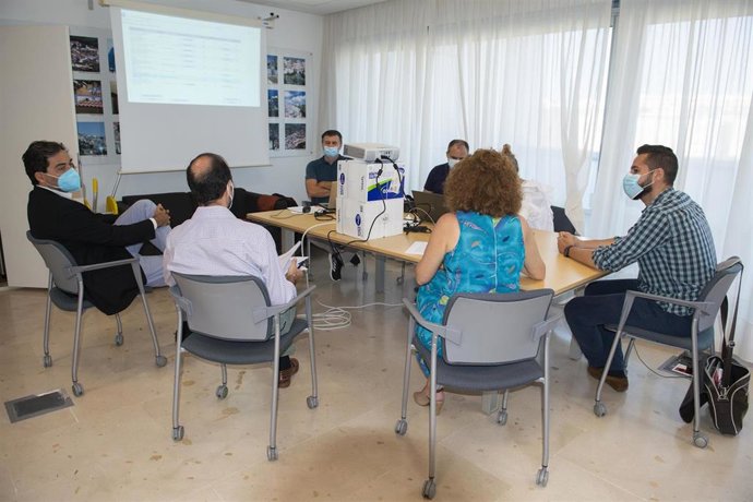 Reunión de la mesa para la contratación de la redacción del proyecto de ejecución