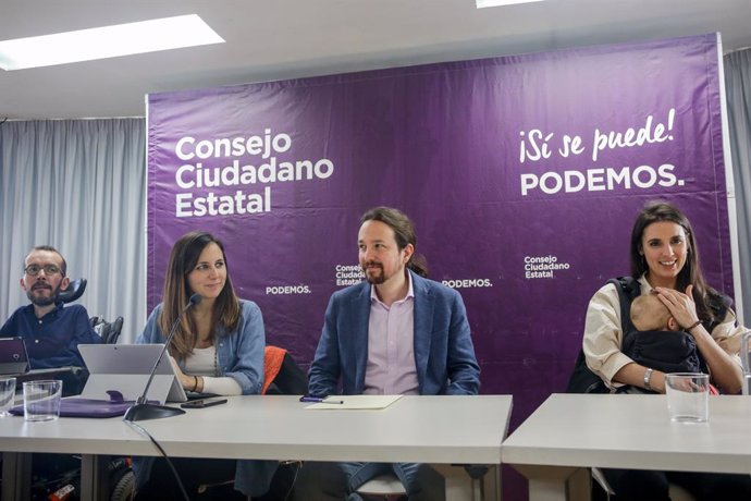 El secretari general de Podem i vicepresident segon del Govern, Pablo Iglesias, al costat dels dirigents Irene Montero, Ione Belarra i Pablo Echenique