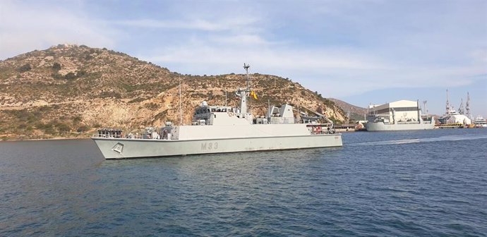 El cazaminas 'Tambre' (M-33) parte de Cartagena y se integrará en la Agrupación Permanente de la OTAN en el Mediterráneo
