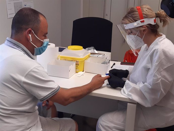 Realización de test del coronavirus en empresas