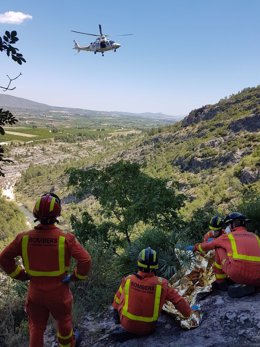 Rescate de un escalador en Vallada