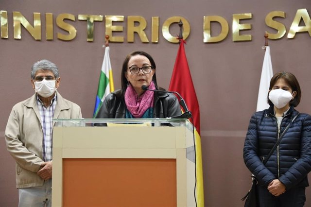 La ministra de Salud de Bolivia, Eydi Roca