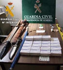 Desmantelan un punto de venta de drogas en Adra