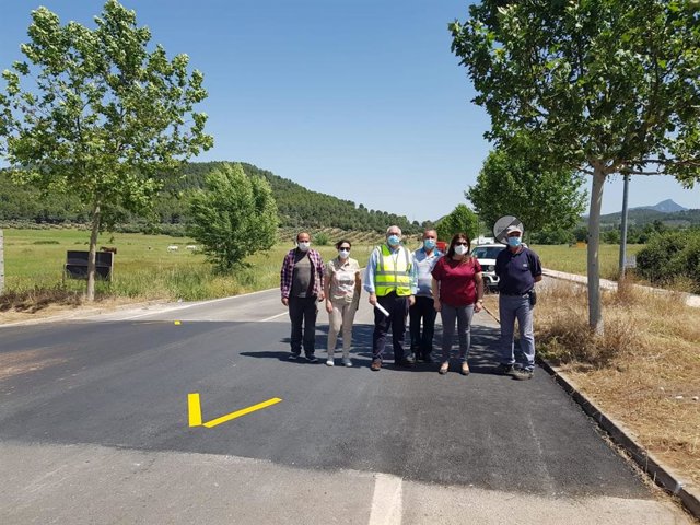 Fomento instala 11 pasos de peatones elevados en travesías de Orcera, Beas de Segura y Segura de la Sierra 