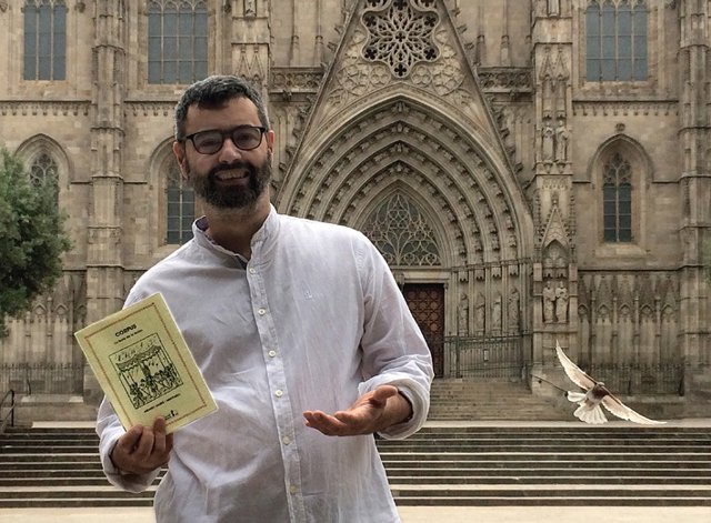 El folklorista Amadeu Carbó ha publicado 'Corpus. La festa de les festes'.