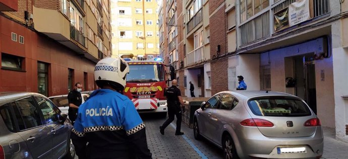 Incendio en una vivienda de la calle Cerámica en Valladolid capital