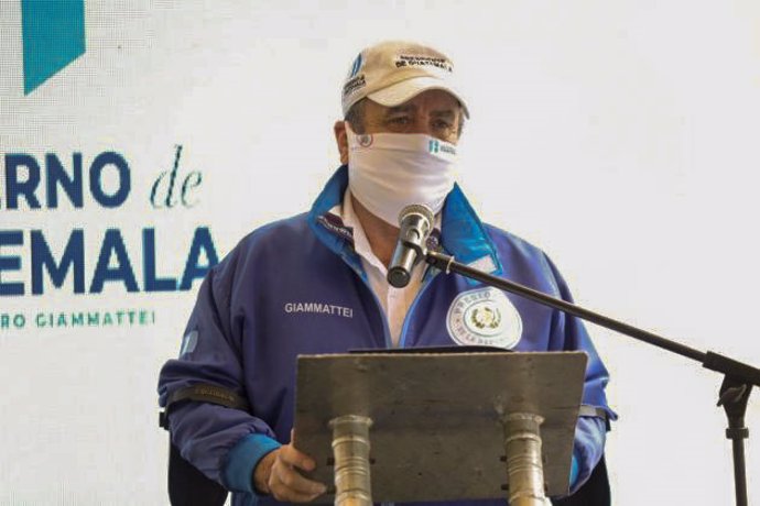 Coronavirus.- El presidente de Guatemala se pasa al teletrabajo tras registrarse