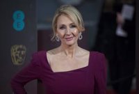 Una actriz de Harry Potter responde a los tuits de J.K. Rowling sobre mujeres transgénero