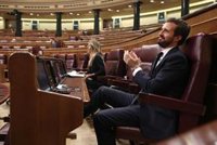 Casado propone una oficina para las víctimas del Covid-19 y que se fije una fecha anual de conmemoración