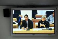 Vox acusa a Sánchez de favorecer al "traidor" Trapero mientras cesa a Pérez de los Cobos