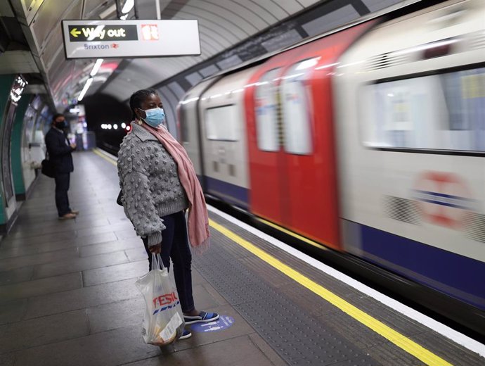 Metro de Londres durante la pandemia de coronavirus