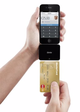 IZettle, sistema de pago con tarjeta a través del móvil iPhone smartphone