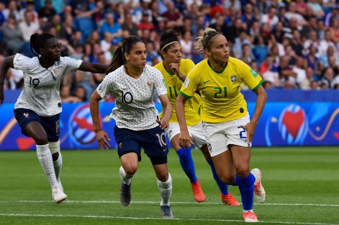 Imagen del partido entre las selecciones de Brasil y de Francia en el Mundial de Francia de 2019