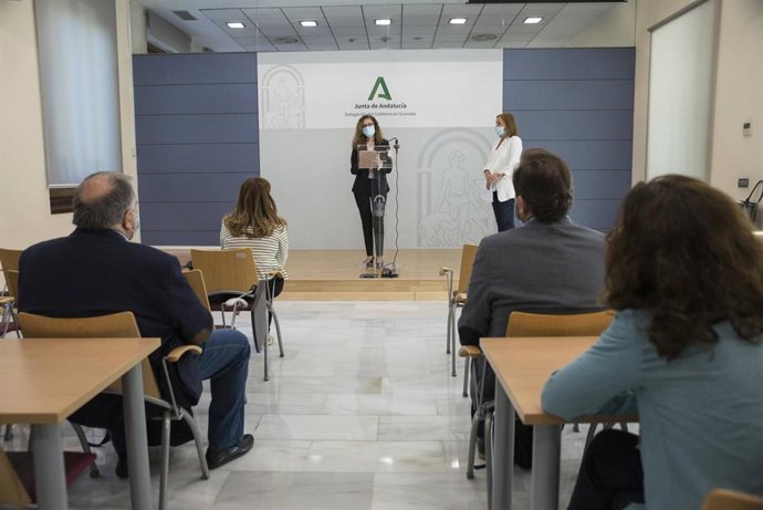 Rueda de prensa de la delegada territorial de Igualdad, Políticas Sociales y Conciliación, Ana Berrocal.
