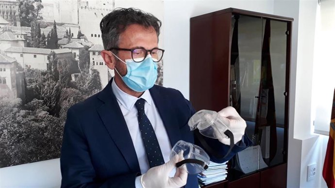 El delegado de Justicia de la Junta en Granada, Gustavo Rodríguez.