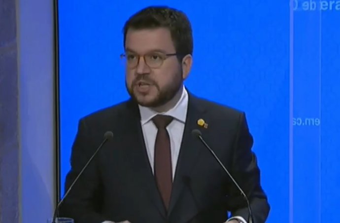 El vicepresidente del Govern, Pere Aragons, en rueda de prensa tras el Consell Executiu.